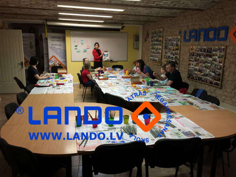 Zīmē&scaron;ana vasarā Lando